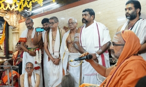 ಲಕ್ಷ್ಮೀ ವೆಂಕಟೇಶ ದೇವಳಾಕ ಸದ್ಯೋಜಾತ ಶಂಕರಾಶ್ರಮ ತೀರ್ಥ ಭೇಟಿ