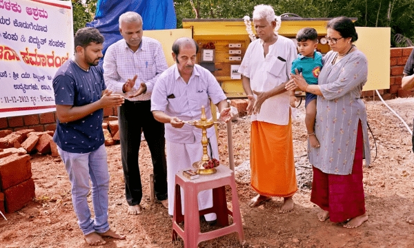 ಹೊಸಬೆಳಕು ಆಶ್ರಮಾಚೆ ಬೋರ್ ವೆಲ್ಲಾಕ ಪಂಪ್