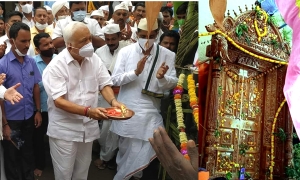 ನವೀನ ದ್ವಾರ ನಿರ್ಮಾಣ