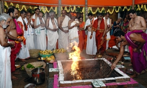 ವಿಜಯ ದಶಮಿ ದಿವಸು ಚಂಡಿಕಾ ಹವನ