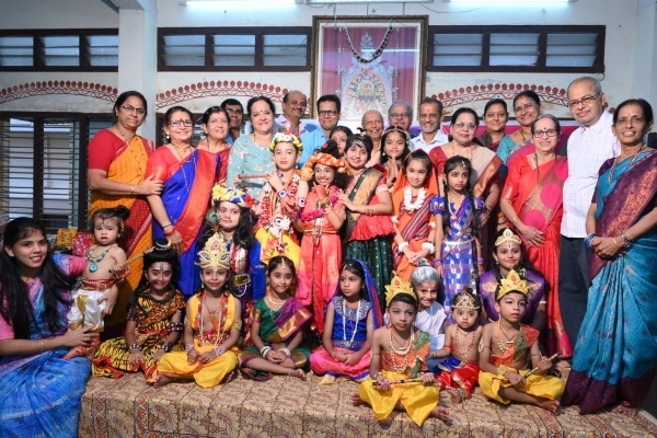ಕೊಂಕಣಿ ಕಾಣಿಯೋ ಸಾಂಗಚೊ, ಕೃಷ್ಣ ವೇಸ ಆನಿ ಛದ್ಮ ವೇಸ ಸ್ಪರ್ಧೊ