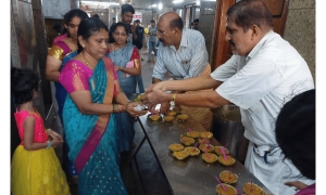 ಹನುಮ ಭಕ್ತಾಂಕ ಸಂಕ್ರಾಂತಿ  ದೀವಸು ಕಿಚಿಡಿ ಪ್ರಸಾದ