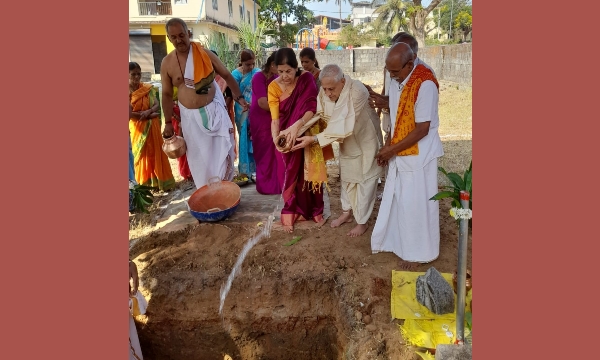 &quot;ಅರ್ಚಕಾಂಚೆ ನವೀನ ವಸತಿ ಗೃಹ&quot; ಆನೀ &quot;ಅತಿಥಿ ಗೃಹ&quot; ಹಾಕಾ ಶಂಕು ಸ್ಥಾಪನಾ