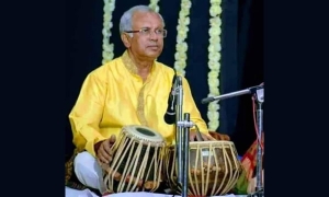 ಪಂಡಿತ್ ಓಂಕಾರನಾಥ ಗುಲ್ವಾಡಿ ಹಾಂಕಾ° ಮಹಾರಾಷ್ಟ್ರಾ ಸರಕಾರಾಚಿ ಪ್ರಶಸ್ತಿ