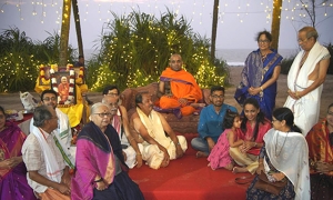 ಪ್ರಿಮೀಯರ್ ಹಾಲಿಡೇ ವಿಲೇಜ್ - ಶ್ರೀ ಸಂಯಮೀοದ್ರ ತೀರ್ಥ ಪಾದಸ್ಪರ್ಷ