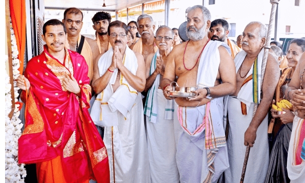 ಮಲ್ಪೆ ಶ್ರೀ ರಾಮ ಮಂದಿರಾಚೆ ದೇವಾಕ ಸರ್ವ್ಣ ಕವಚ ಅರ್ಪಣ, ಶ್ರೀ ರಾಮಧಾಮ ಇಮಾರತ ಲೊಕಾರ್ಪಣ