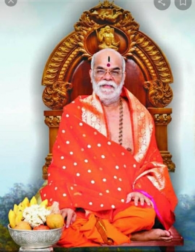ಶ್ರೀ ಸಂಸ್ಥಾನ ಗೋಕರ್ಣ ಪರ್ತಗಾಳೀ ಜೀವೋತ್ತಮ ಮಠಾಧೀಶ ಶ್ರೀ ವಿದ್ಯಾಧಿರಾಜತೀರ್ಥ ಶ್ರೀಪಾದ ವಡೇರ ಸ್ವಾಮೀಜಿ ಅಂತರ್ಲೆ. 