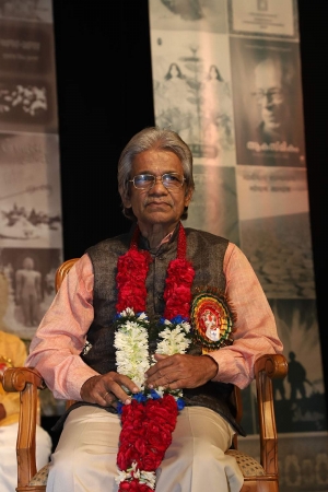 ಆರ್. ಎಸ್. ಭಾಸ್ಕರ್ ಹಾಂಕಾ ಸಾಹಿತ್ಯ ಅಕಾಡೆಮಿ ಪ್ರಶಸ್ತಿ ಫಾವೊ