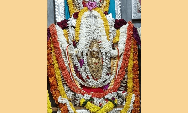 ವಾಲಕೇಶ್ವರ ಶಾಂತಾದುರ್ಗಾ ದೇವಳಾಂತು° &quot;ಮಹಾಪಂಚಮಿ&quot; ಸಂಪನ್ನ