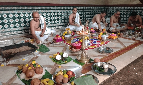 ಪರಿವಾರ ದೇವಾಂಚಿ ಪುನರ್ ಪ್ರತಿಷ್ಠಾ ವರ್ಧಂತಿ  ಮೊಹೋತ್ಸವ