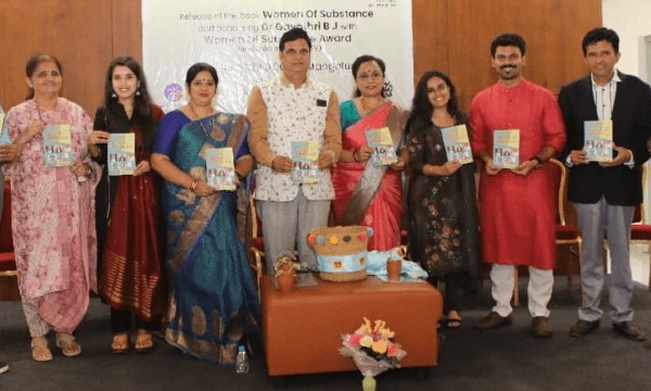 &quot;ವಿಮೆನ್ ಆಫ್ ಸಬಸ್ಟೆನ್ಸ್&quot; ಕೃತಿಚೆ ಉಗ್ತಾವಣ